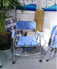 Διευθετήσιμο κάθισμα λουτρών χάλυβα χρωμίου που διπλώνει την έδρα κομό τουαλετών οπίσθιων στηριγμάτων για τους ηλικιωμένους