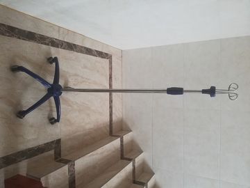 Μετακινούμενο Moviable IV ανοξείδωτος εύκολος εξαρτημάτων Πολωνού κρεμά τα πράγματα σε Sickbed